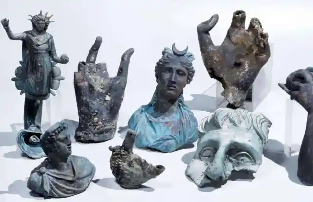 Ancient Roman Items