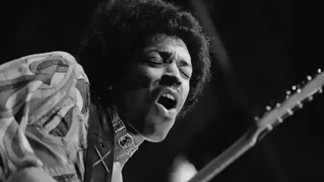 #13. Jimi Hendrix