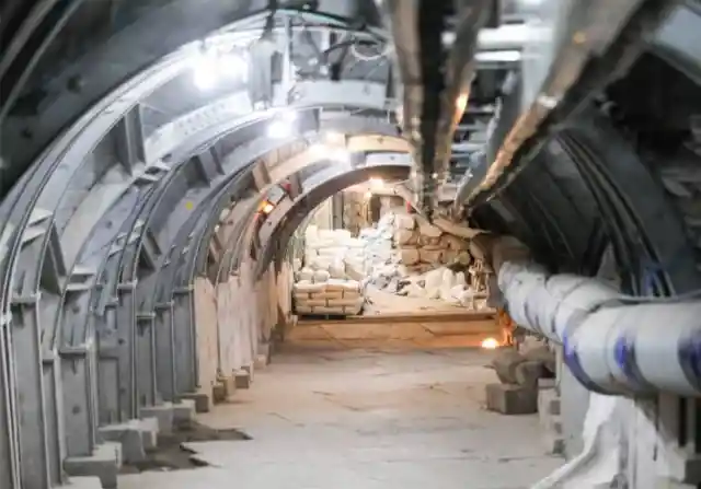 Repairmen Find 2,000-Year-Old Road In Jerusalem