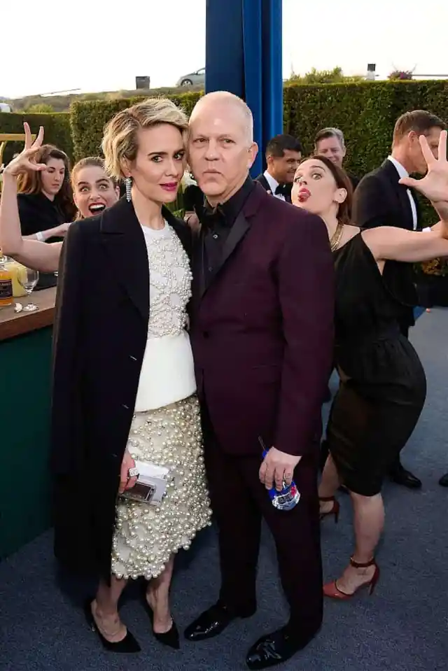 #11. Sarah Paulson - The Queen Of Being Photobombed