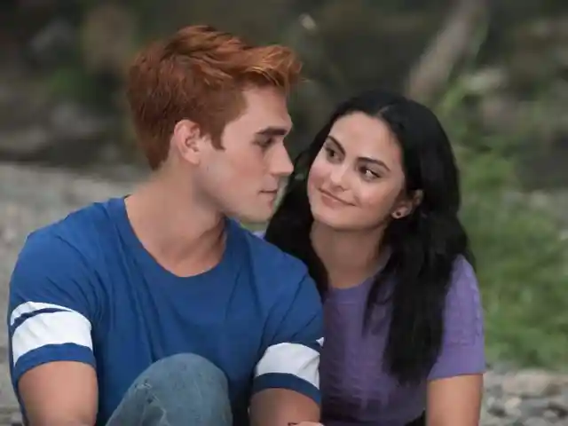 #30. Archie And Veronica &ndash; Riverdale