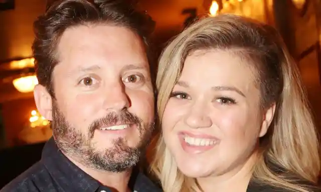 Kelly Clarkson Shares Truth About Brandon Blackstock