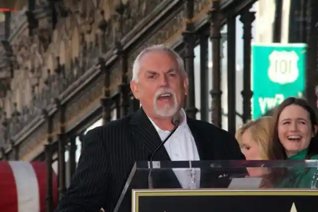 #2. <strong>John Ratzenberger Makes A Cameo In <em>The Empire Strikes Back</em></strong>