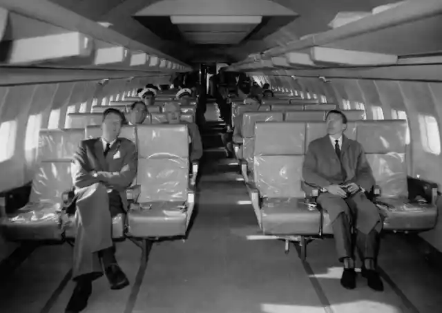 1958: Boeing Interior