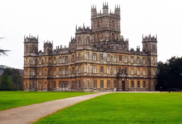 The Downtown Abbey Castle