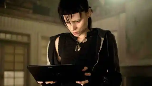 #1. Rooney Mara Learned Computer Hacking