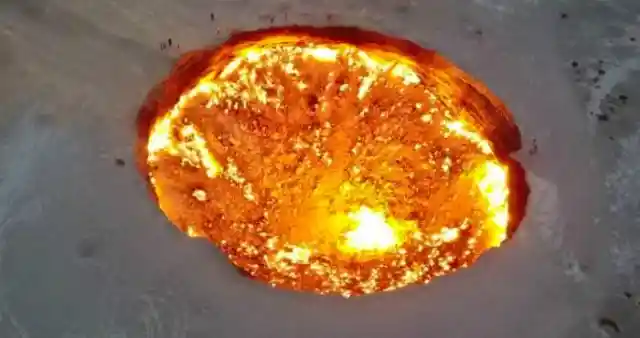 Giant Hole In The Desert Has Been Burning For Ages, And Here's Why
