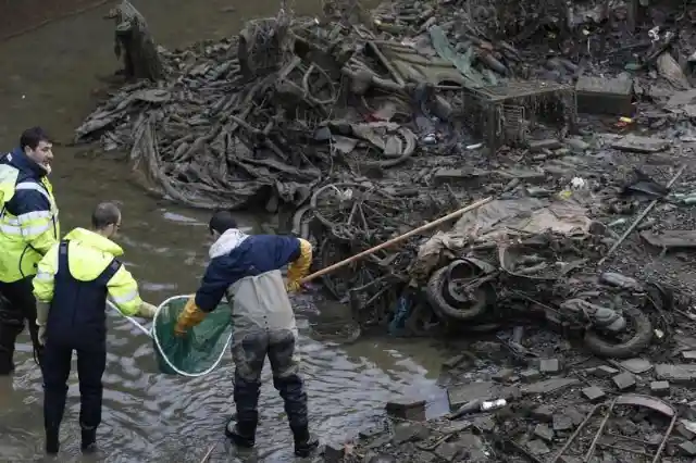 You Won't Guess What They Discovered When Draining French Canal