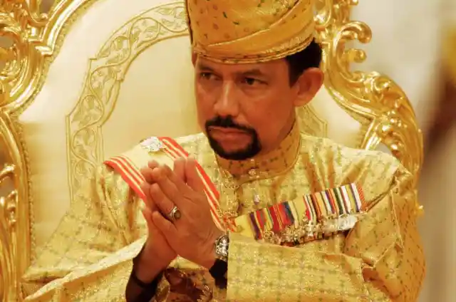 #10. Sultan Hassanal Bolkiah, Brunei