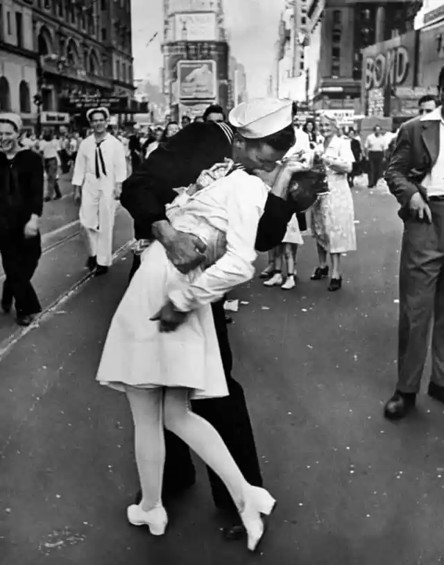 #3. Couple Celebrating The End Of The War