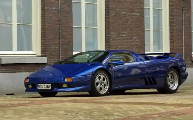 Mike Tyson - Lamborghini Diablo VT Roadster