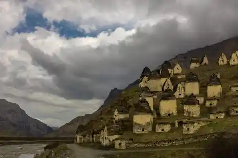 Dargavs