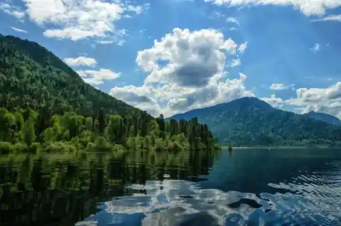 Lake Teletskoye