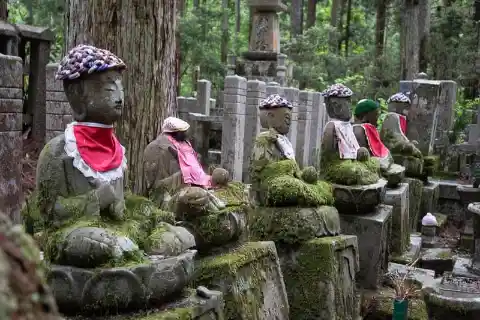 #5. Okunoin Cemetery, Japan