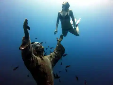 Christ Of The Abyss – Italy