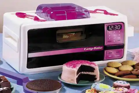 #17. Easy-Bake Oven