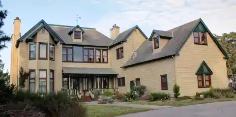 The Scream Mansion