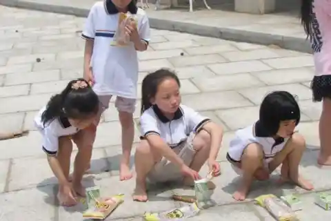 Chinese Squatting